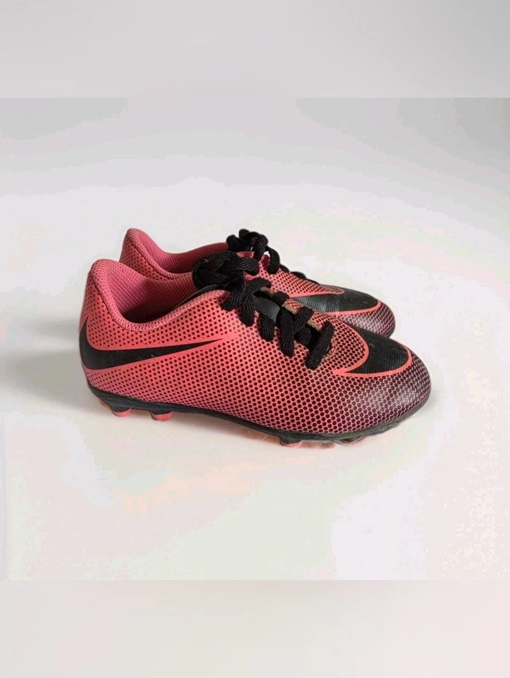 Nike Youth Soccer Cleats Girls Boys Shoes Pink/Black - Size 11C Lace Up